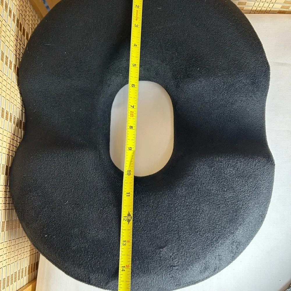 Black Donut Seat Cushion - Picture 7 of 8